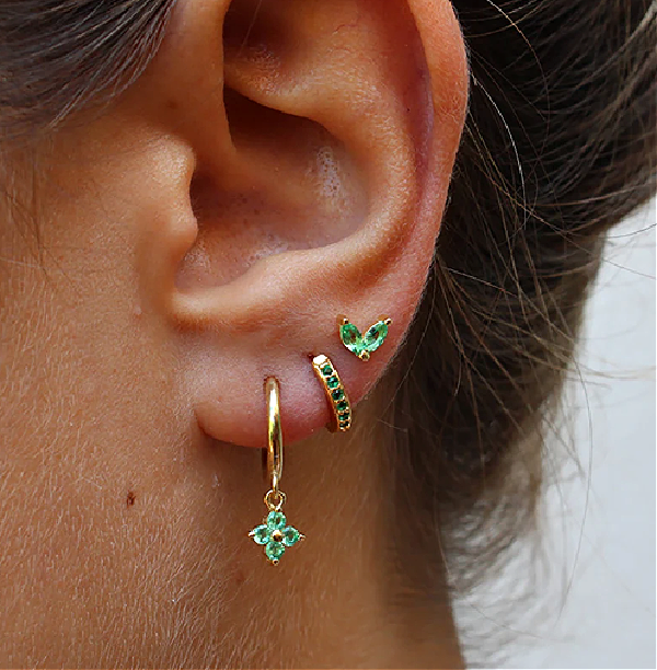 WW | Sophisticated Earrings Set for Women