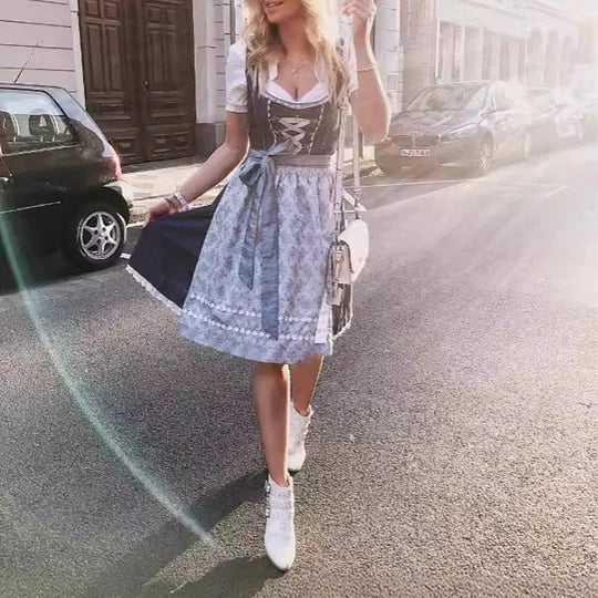 WW | Elegant Oktoberfest Dress