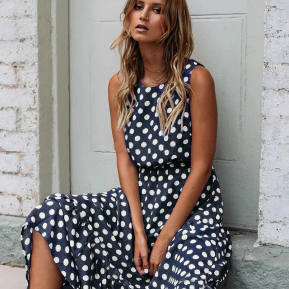 WW | Black Polka Dot Midi Dress For A Retro Chic Look
