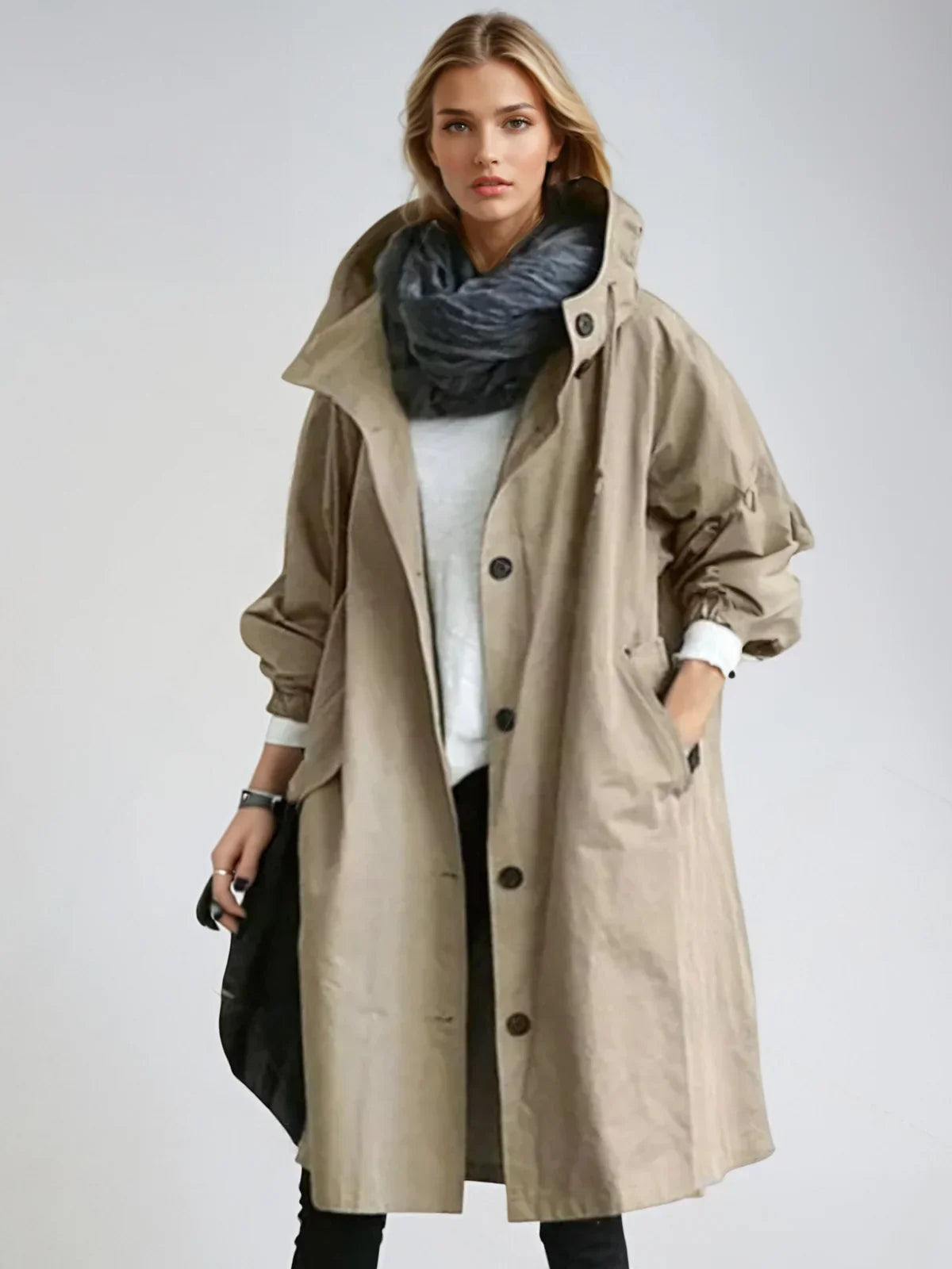 WW | Elegant Raincoat And Water Repellent