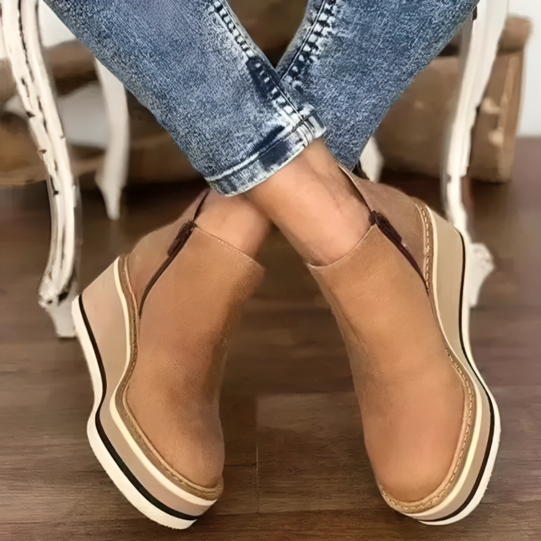 LUCY – Orthopädische Leder-Plattformstiefeletten mit Komfortsohle