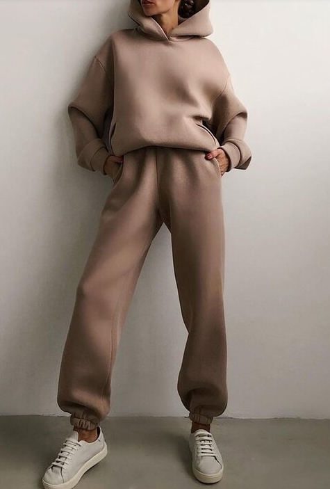 2-PIECE HOODIE SET