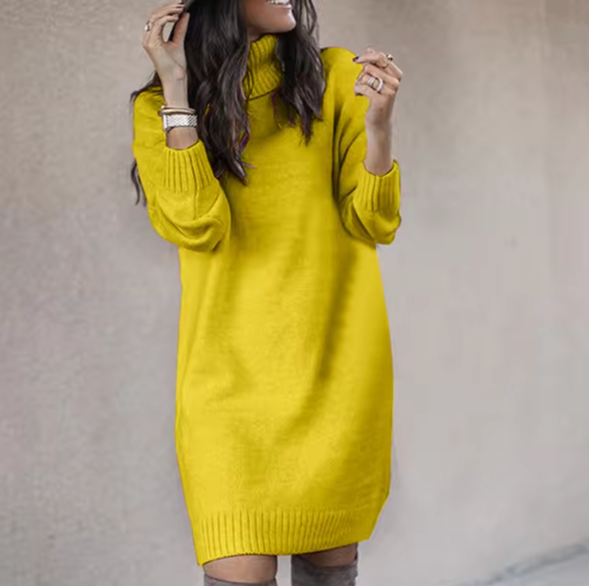 – Loose-fit sweater dress
