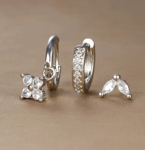 WW | Sophisticated Earrings Set for Women
