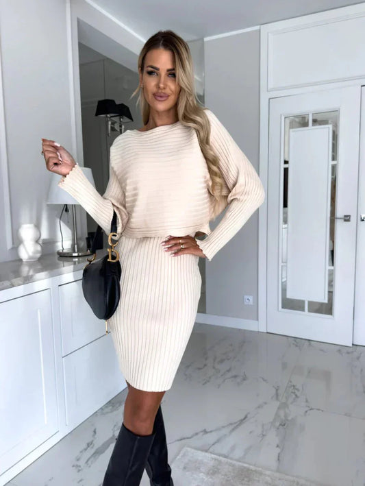 WW | The Elegant Ensemble – Timeless Design & Stylish Versatility