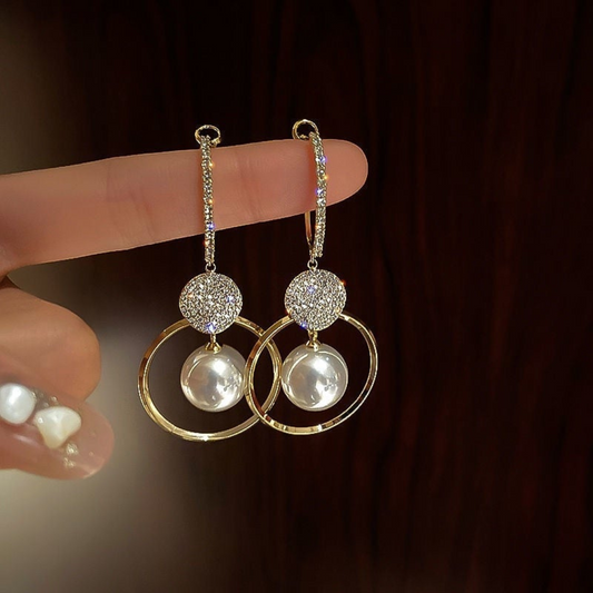 WW | Luxe Ohrringe Mit Zuchtperle Und Zirkonia Silber