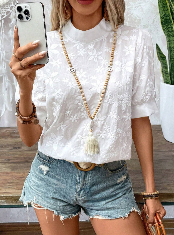 WW | Top With Embroidered, Solid-Colored Stand-Up Collar