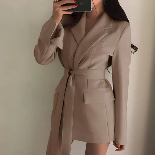 WW | Eleganter Blazer mit Gürtel