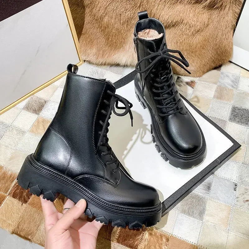 WW | Wasserdichte Schnürstiefel mit Fellfutter