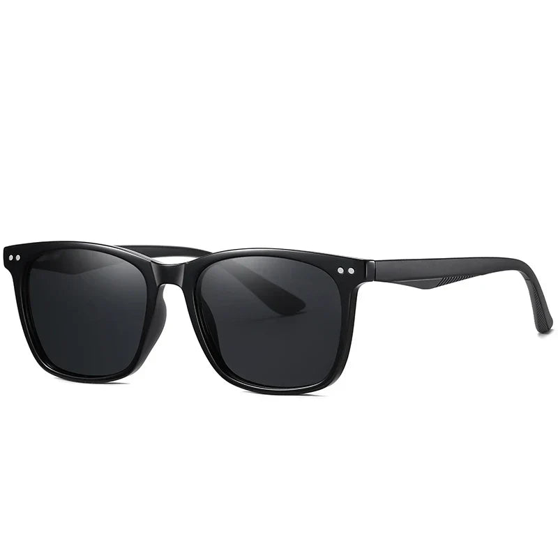 WW | Classic sunglasses with clear frame