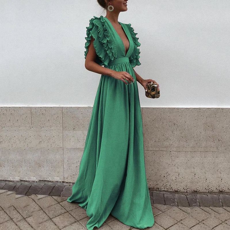 W&W - Elegant Dress with Ruched Sleeves