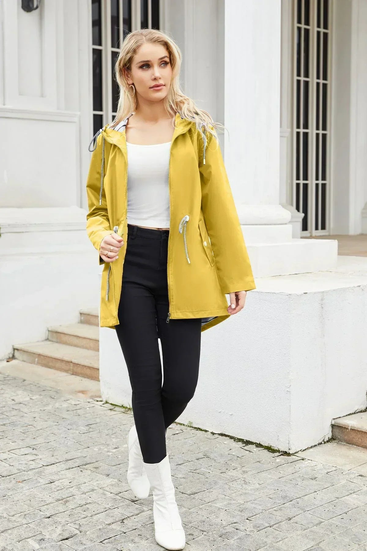 WW | Rain Jacket With Hood