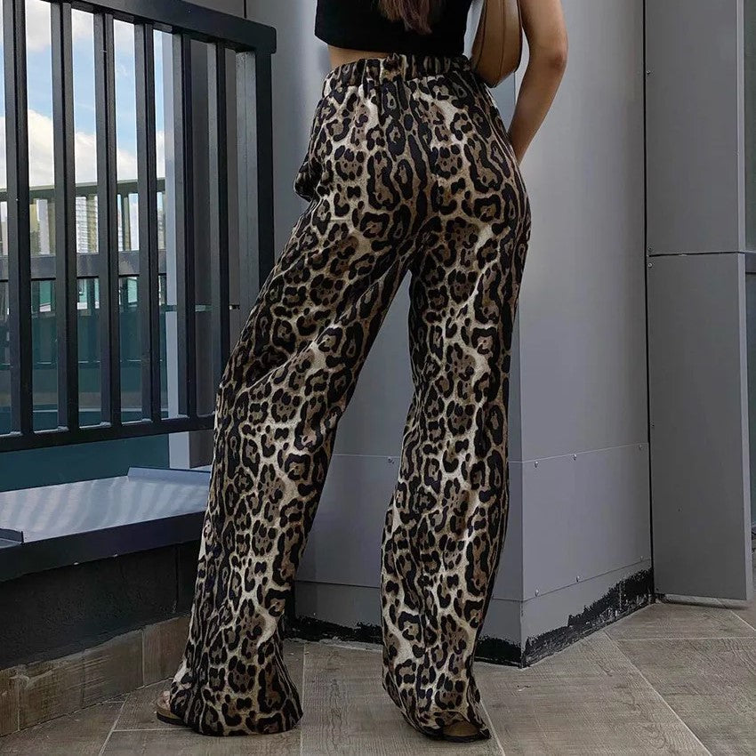 WW | Weite Hose mit Leopardenmuster