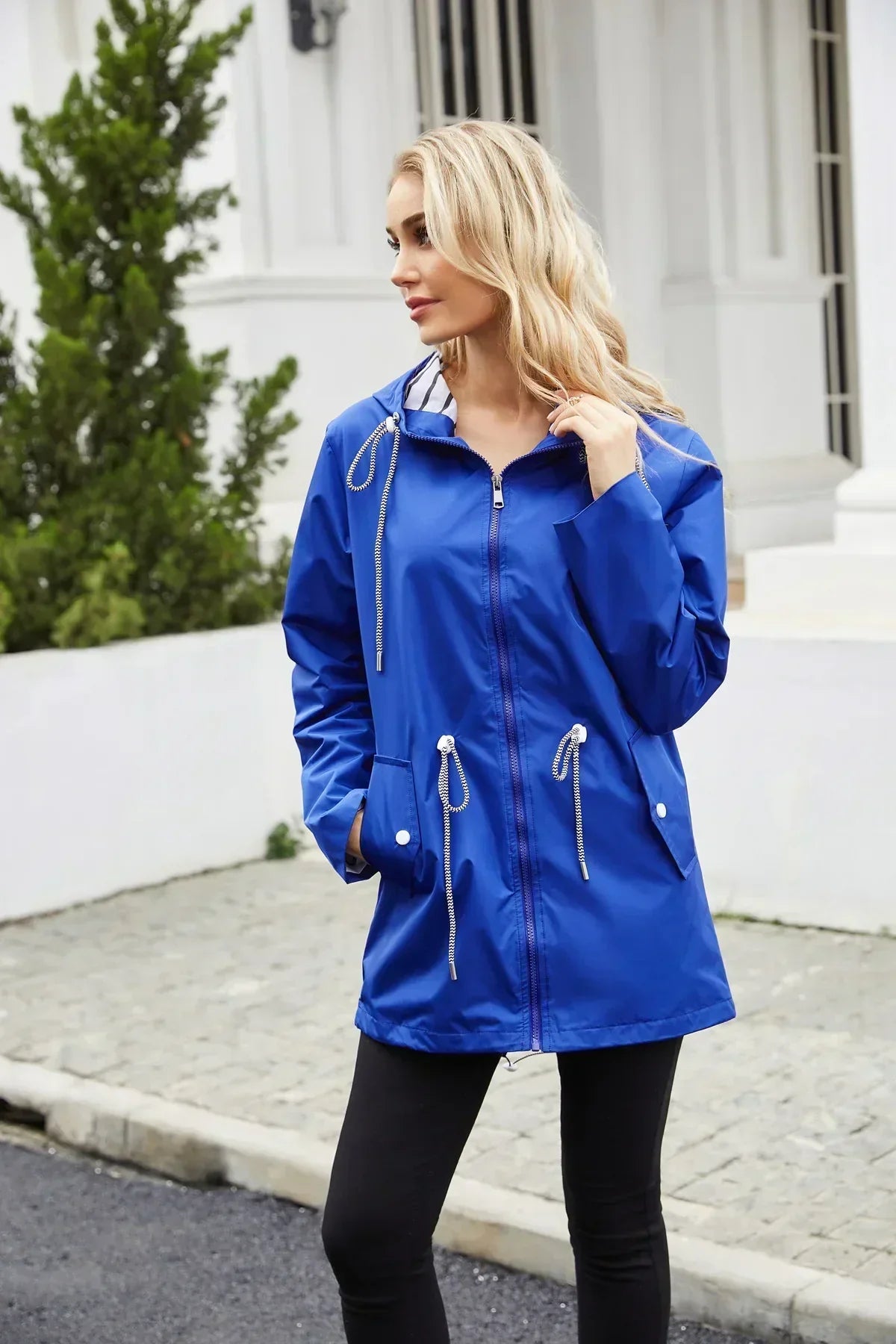 WW | Rain Jacket With Hood