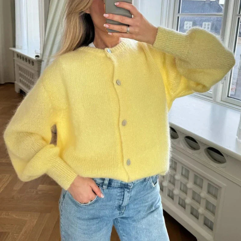 WW | geknöpfte warme weiche Strickjacke