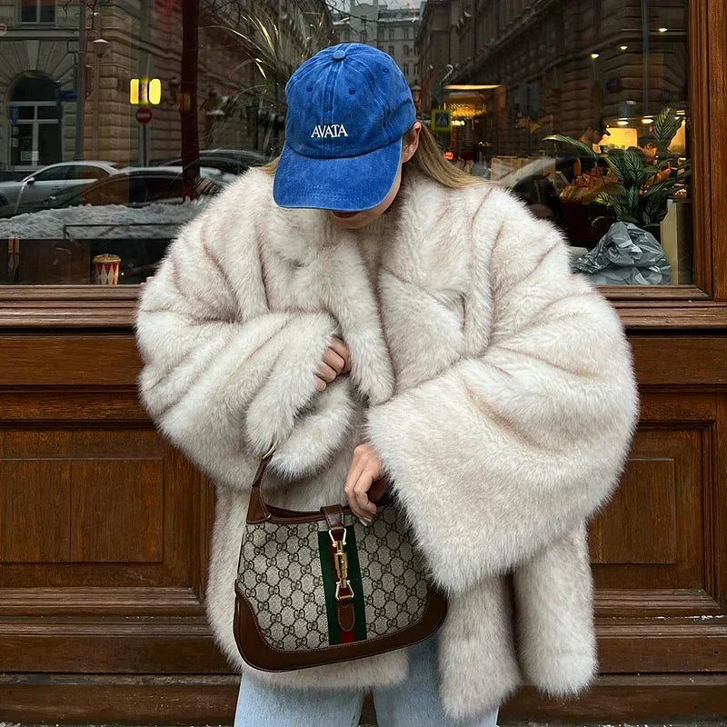 WW | Übergroße Winterjacke aus Pelz