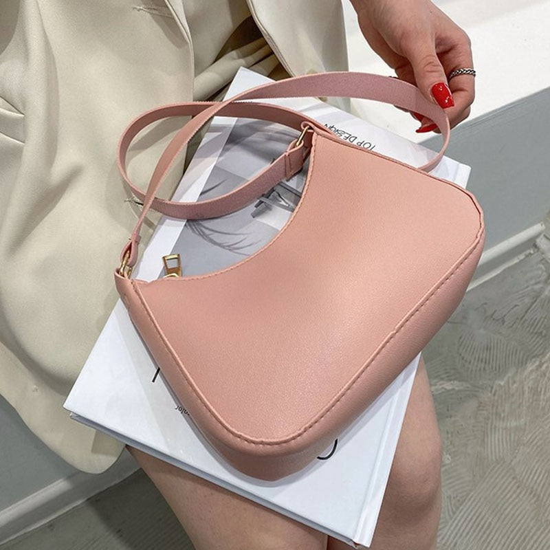WW Luxurious Retro Bag | Exclusive Leather Handbag with Timeless Charm
