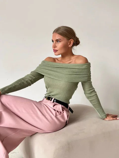 W&W - Off Shoulder Pullover