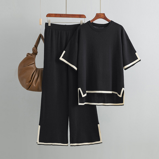 Two-piece Korean outfits made of light, stretchy, and soft material