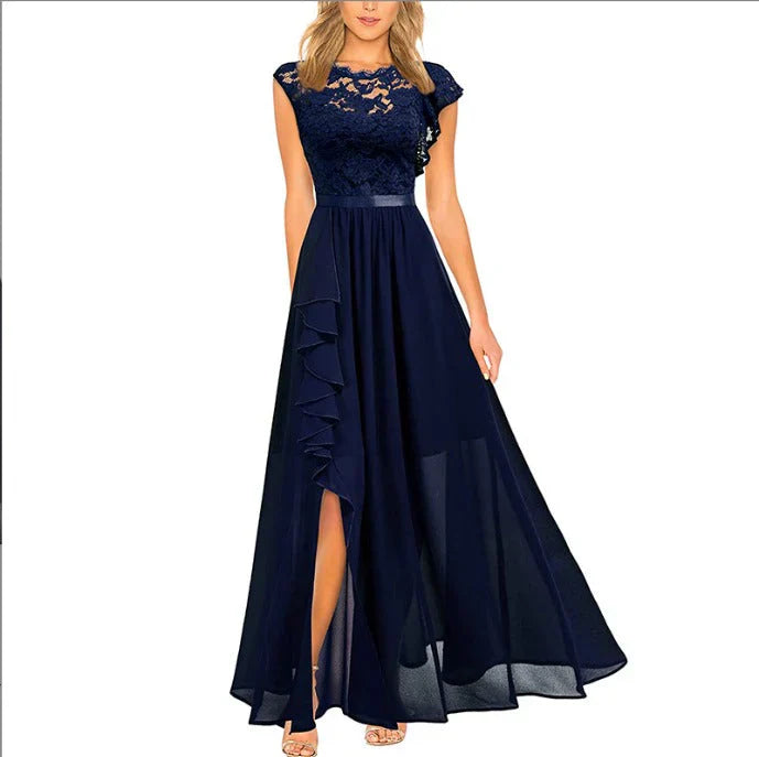 WW | Maxi Dress with Elegant Details